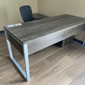 HON 10500 Floor Sample L-Desk with Low Credenza